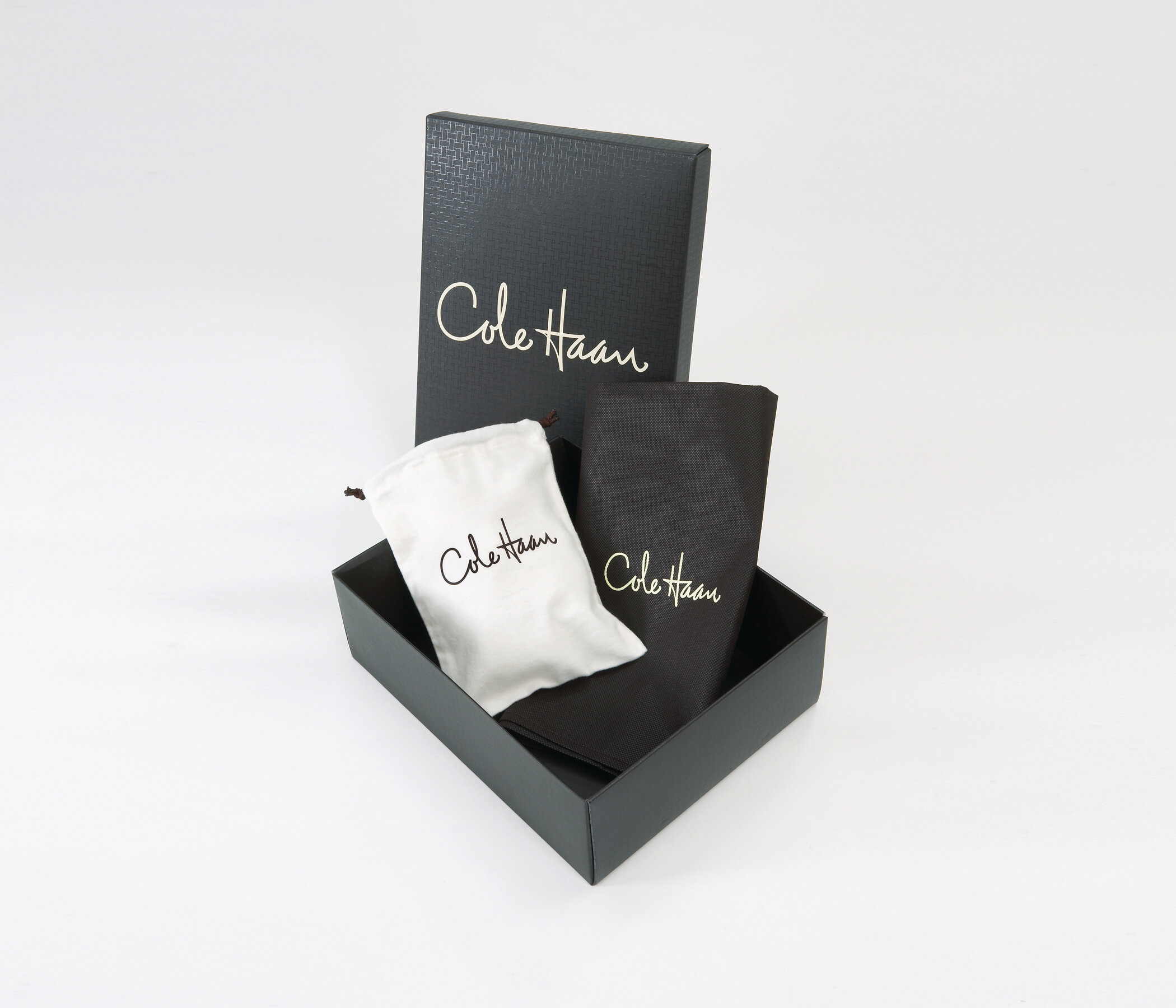 Cole Haan custom retail packaging